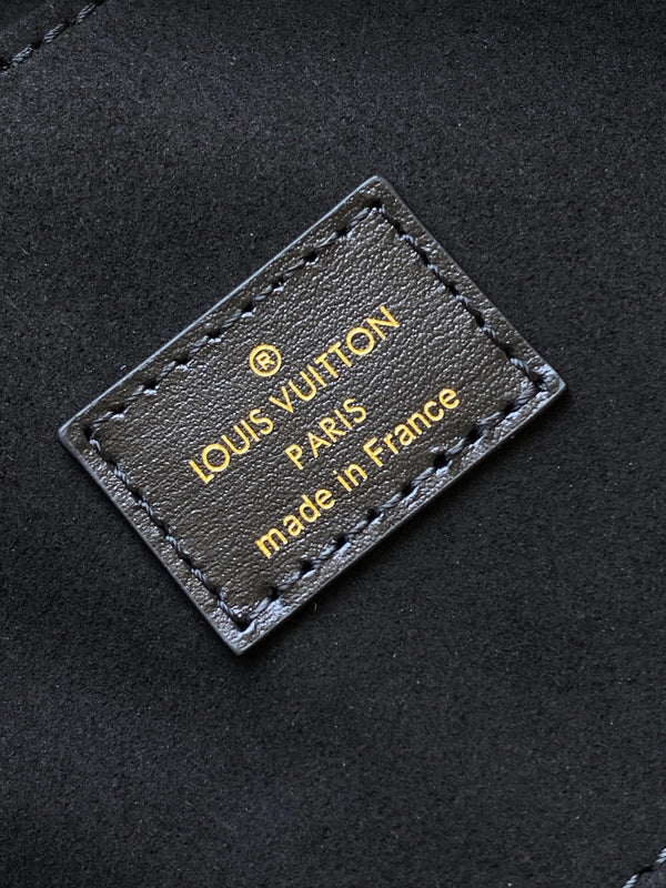 LV M47128 Vanity PM 13 cm con catena in tela monogramma marrone e pelle di caftano GHW