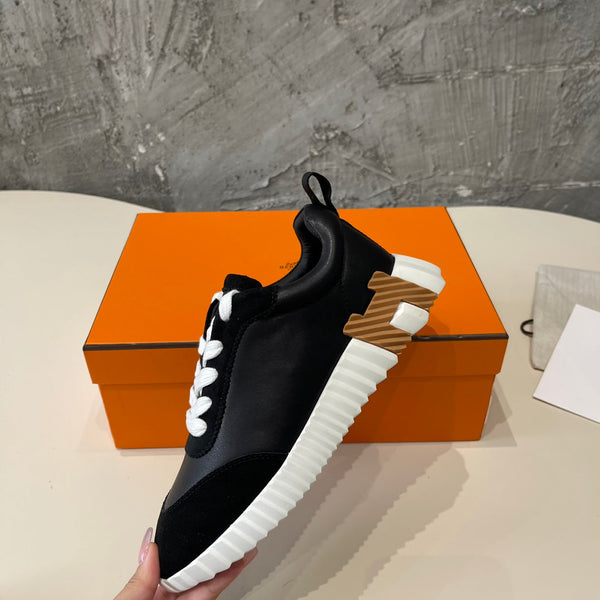 Sneakers HM Bouncing 35 in pelle di capra nera e pelle scamosciata di capra H Nero Marrone chiaro