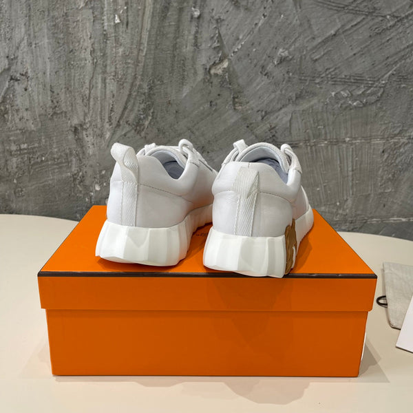 Sneakers HM Bouncing 35 in pelle di capra bianca e scamosciata, in pelle di capra H marrone chiaro