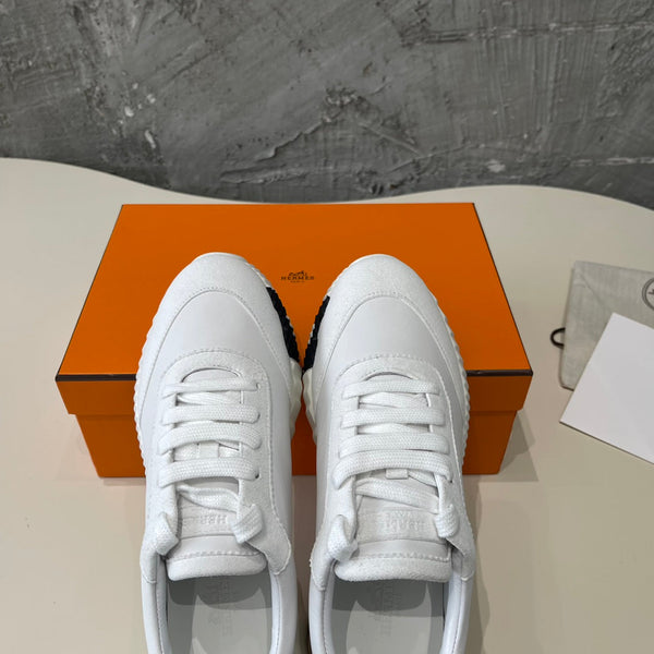 Sneakers HM Bouncing 35 in pelle di capra bianca e scamosciata, in pelle di capra H marrone chiaro