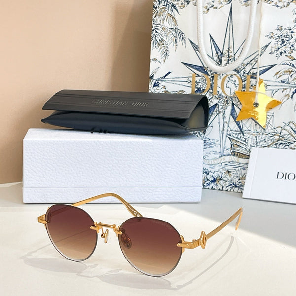 MONTAIGNE SUNGLASS CD DIAMOND R5U IN METAL