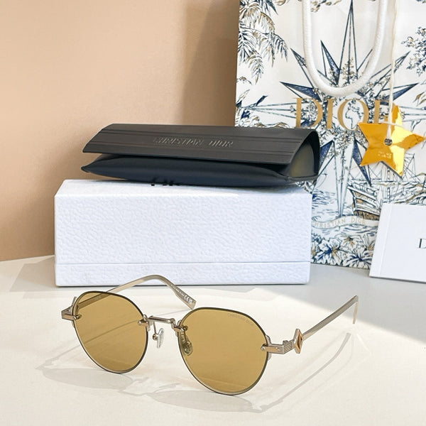 MONTAIGNE SUNGLASS CD DIAMOND R5U IN METAL