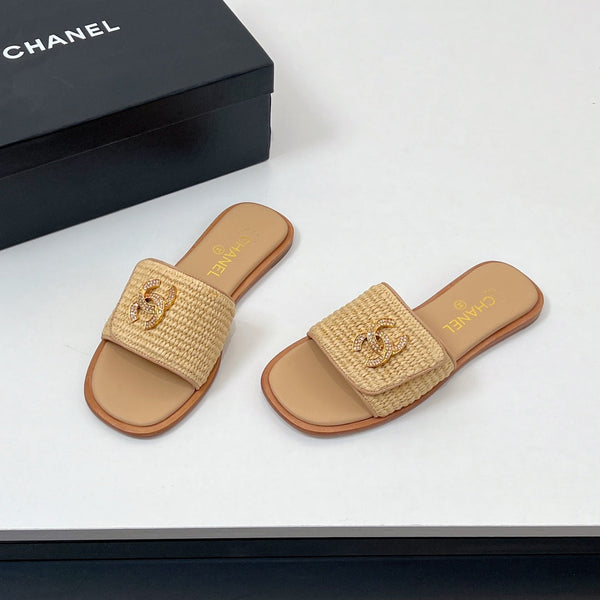 CC Slippers In Dark Beige Palm Fiber 149727