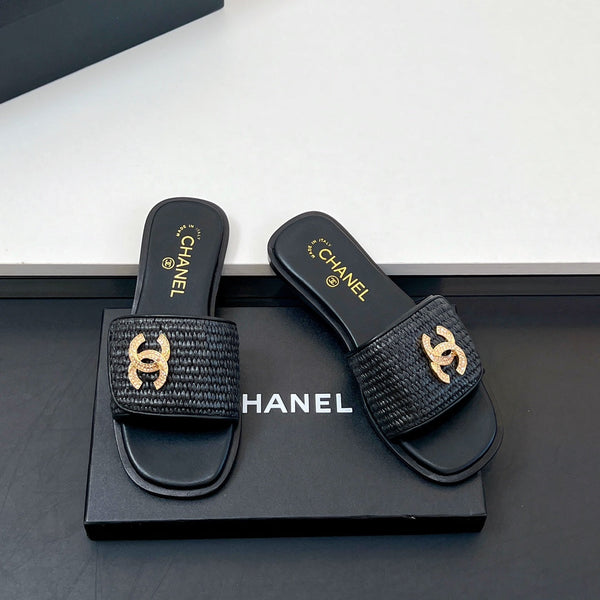 CC Slippers In Black Palm Fiber 149729