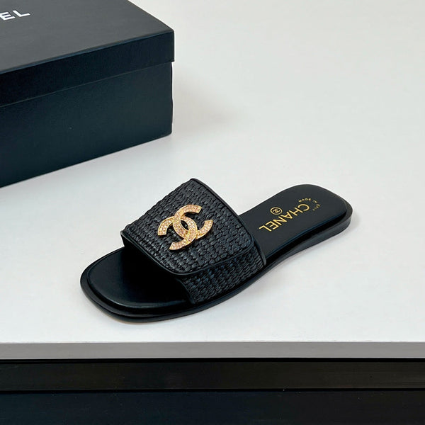 CC Slippers In Black Palm Fiber 149729