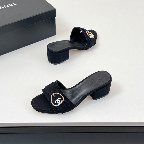 CC Mule Sandals In Black Canvas Fabric 149439