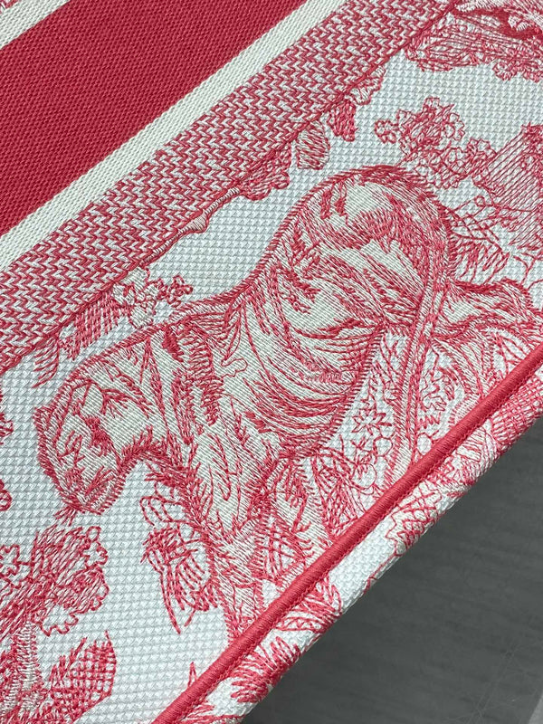 medium dioriviera book tote 36 red tiger embroidery canvas