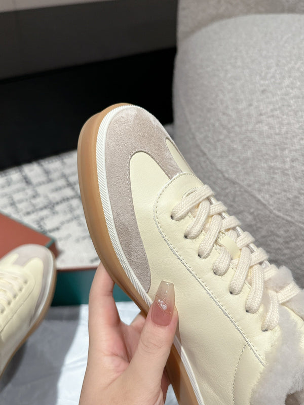 LP Tennis Walk Sneaker In Ivory White Mix Light Grey Lambskin Lined With Wool Fleece 985657