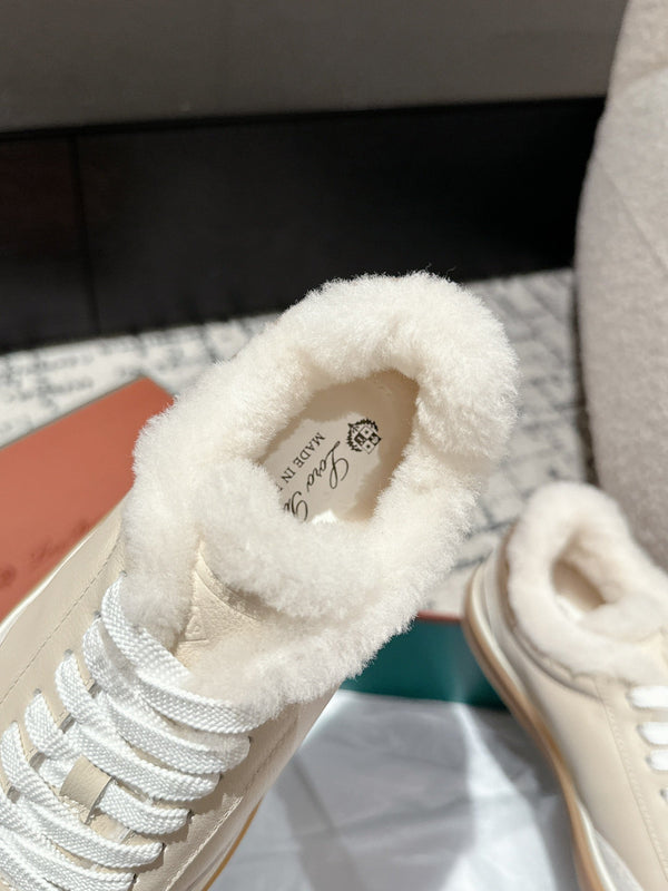 LP Tennis Walk Sneaker In Beige White Lambskin Lined With Wool Fleece 985660