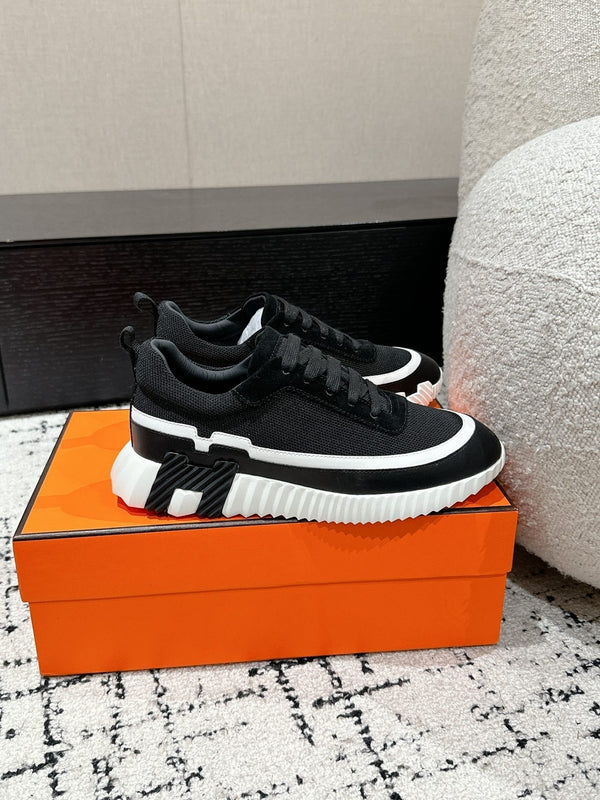 HM Sneaker In Black Mesh Fabric 985320