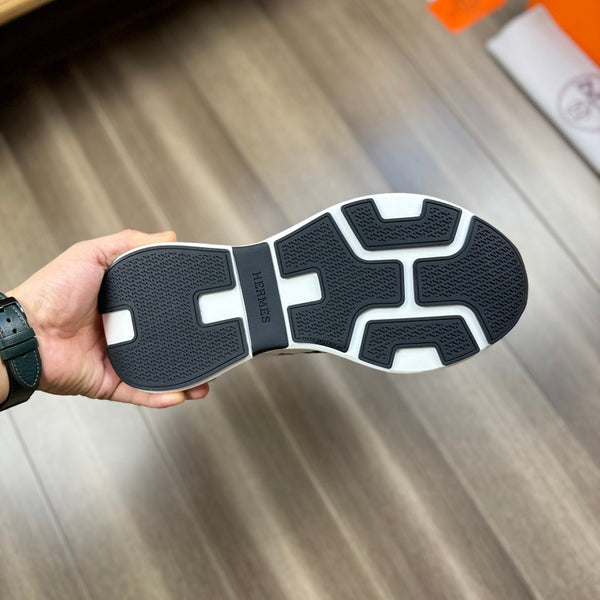 HM THICK - SOLE SNEAKER WHITE AND BLACK FABRIC