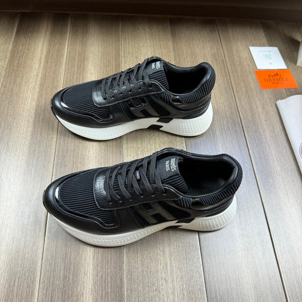 HM THICK - SOLE SNEAKER IN TESSUTO NERO