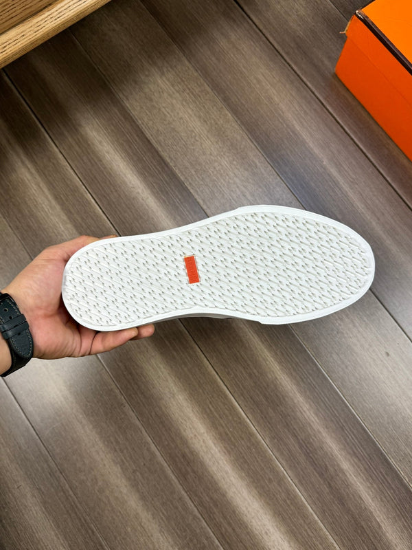 HM GAME SLIP-ON SNEAKER NAVY SUEDE