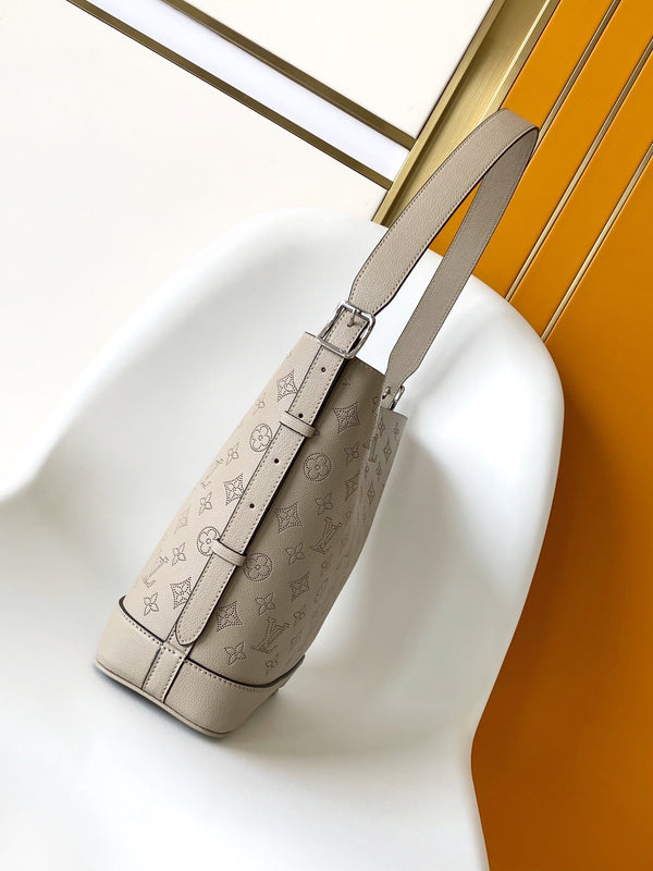 LV M12140 Borsa a mano Flore 28 cm Galet Grigio Monogram Pelle di vacchetta traforata