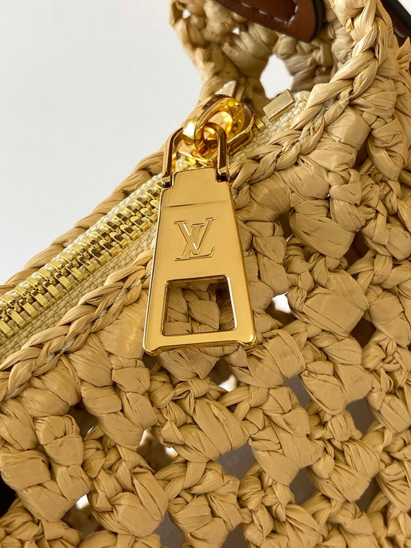 LV Hills Pochette 18.5cm Brown Beige Raffia & Cowhide GHW