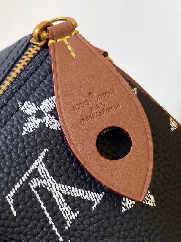 LV Speedy Bandoulière 30cm Indigo Blue Monogram Calfskin GHW