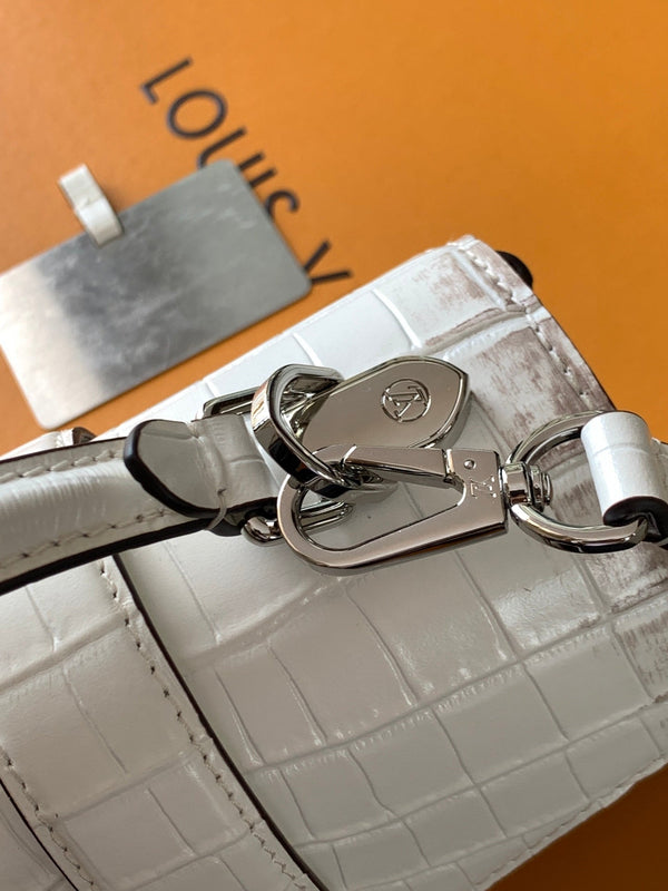 LV 25s Rose Des Vents Handbag 19cm White Crocodile Himalaya Metal HW