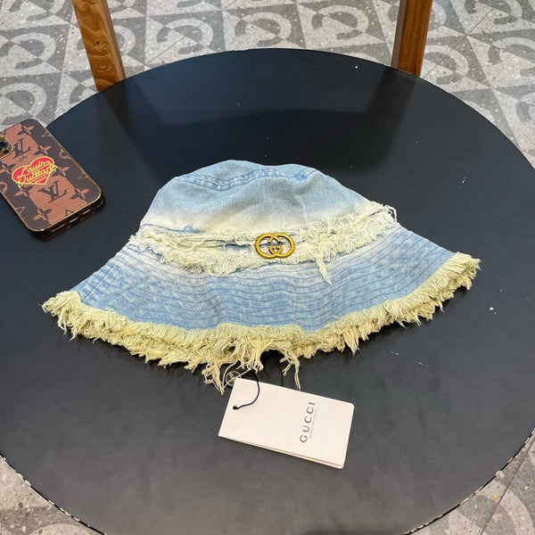 BUCKET HAT IN LIGHT BLUE DENIM 346892