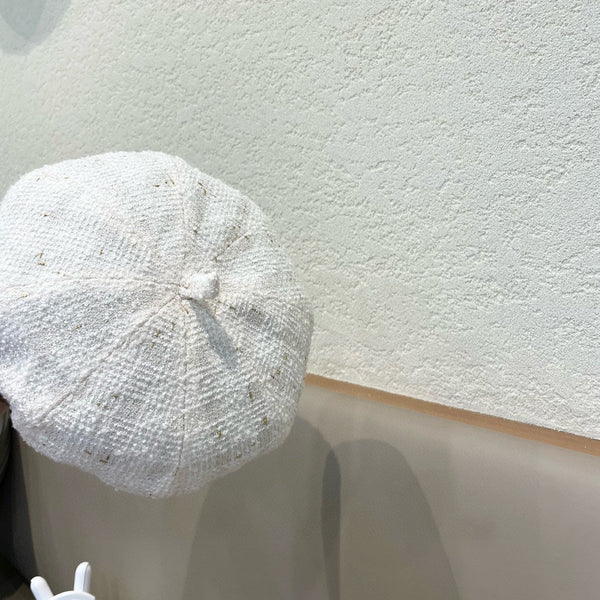 BERRET HAT IN WHITE TWEED 394273