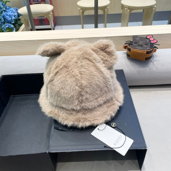 BUCKET HAT IN CAMEL BEIGE FLEECE 397931