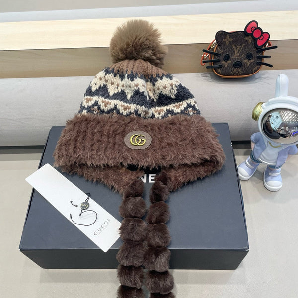 BEANIE HAT IN COLORFUL WOOL 400960