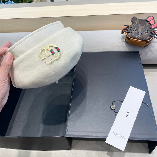 BERET HAT IN WHITE WOOL 406971