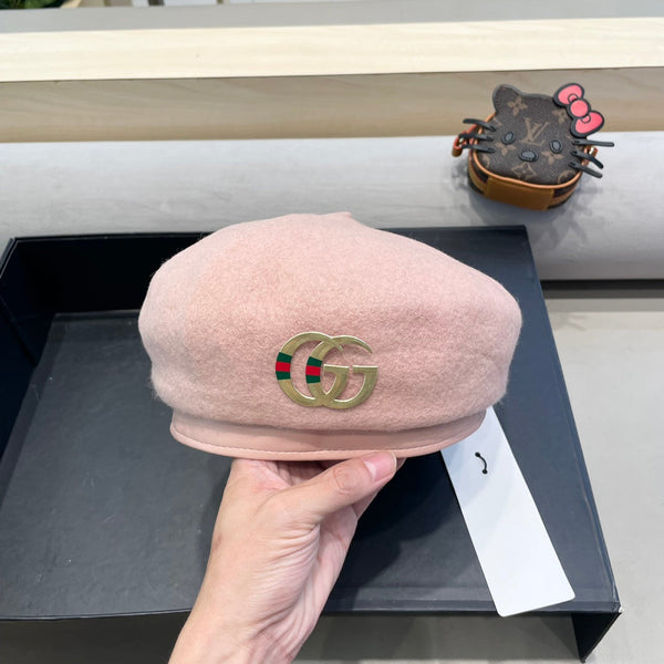 BERET HAT IN LIGHT PINK WOOL 406887