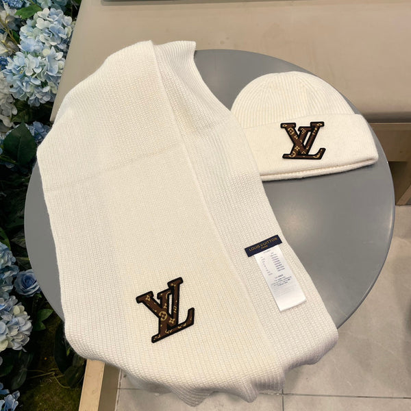 SET CLASSIC SCARF AND HAT IN WHITE WOOL 414786