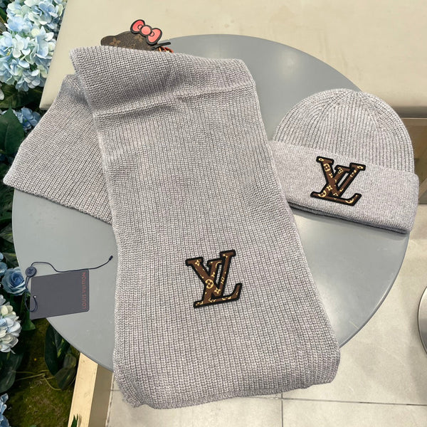 SET SCIARPA E CAPPELLO CLASSICO IN LANA GRIGIA 414787 