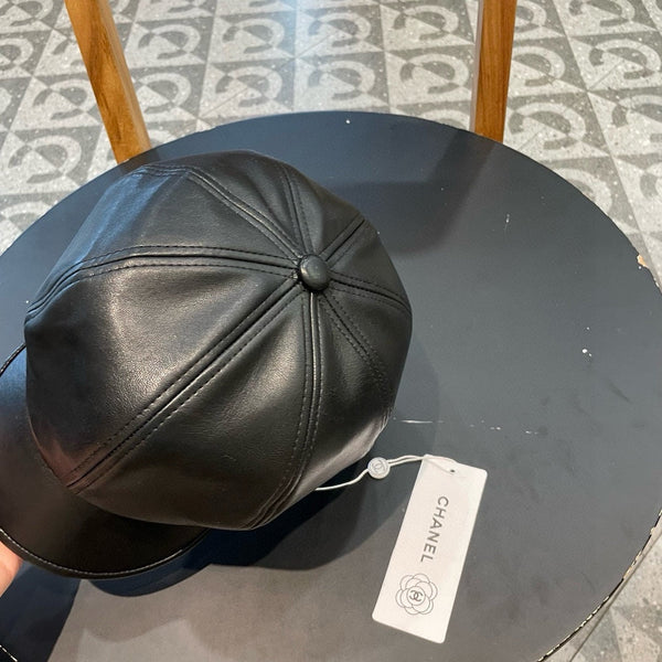 BAKER BOY CAP IN TORTILLA BROWN CALFSKIN 419446