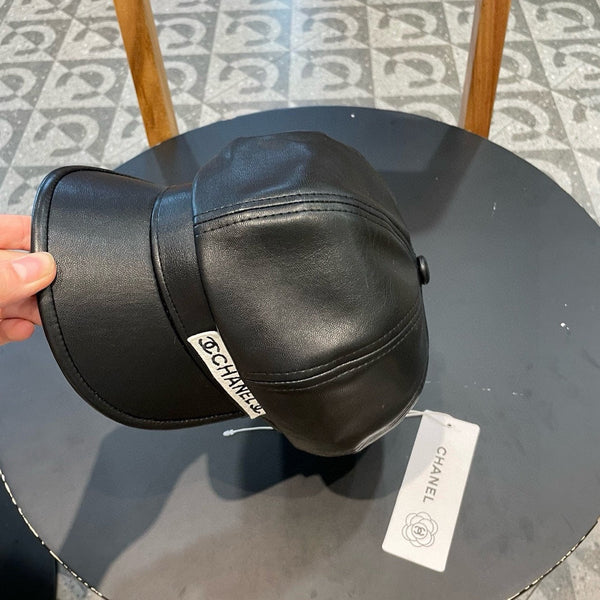 BAKER BOY CAP IN TORTILLA BROWN CALFSKIN 419446