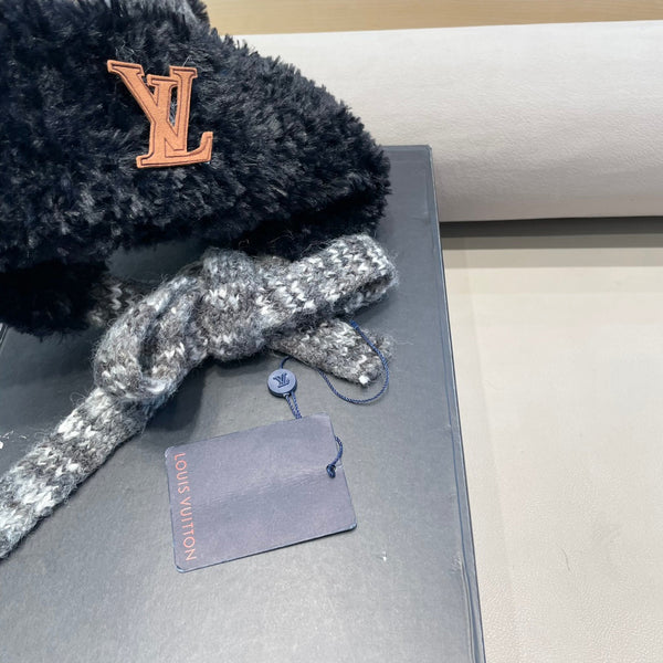 KNITTED BEANIE HAT IN BLACK MIX GRAY WOOL WITH CUTE BEAR EARS 422498