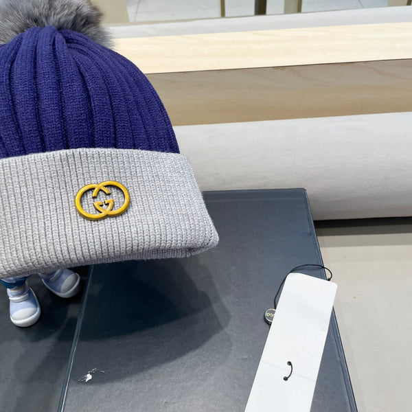 BEANIE HAT IN NAVY BLUE MIX LIGHT GRAY WOOL AND FOX FUR 422501