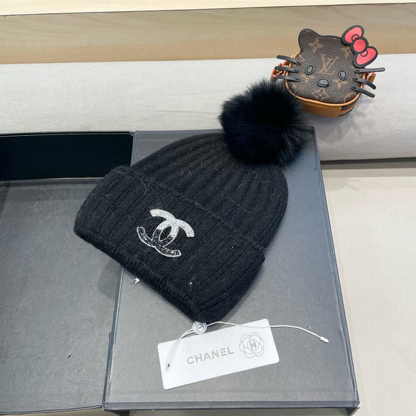 BERRETTO IN LANA NERA 426234 