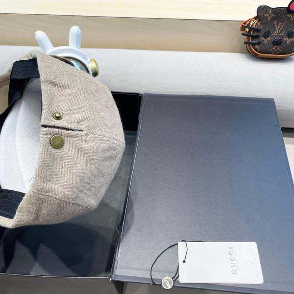 BERET RETRO HAT IN KHAKI BROWN CASHMERE 431369