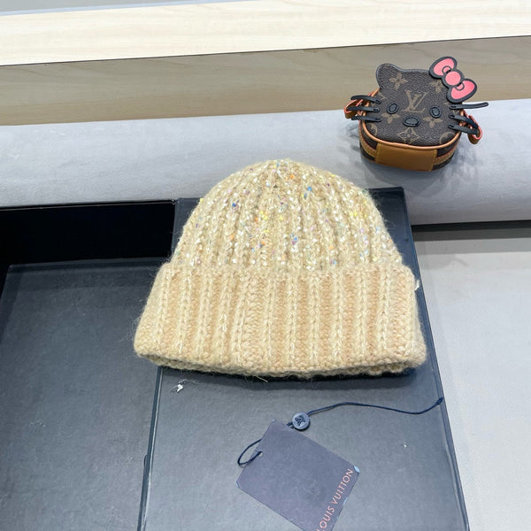 KNITTED BEANIE HAT IN CREAM BEIGE WOOL 431618