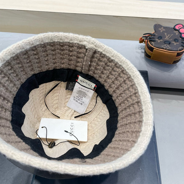 CAPPELLO A SECCHIELLO IN MAGLIA DI LANA MARRONE MEDIO MIX BEIGE 431640 