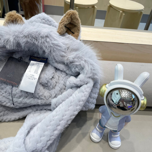 BEANIE HAT IN GRAY WOOL AND LAMB FUR 435074