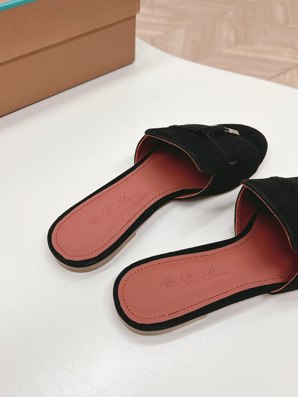 LP SUMMER CHARMS SANDALS IN BLACK SUEDE