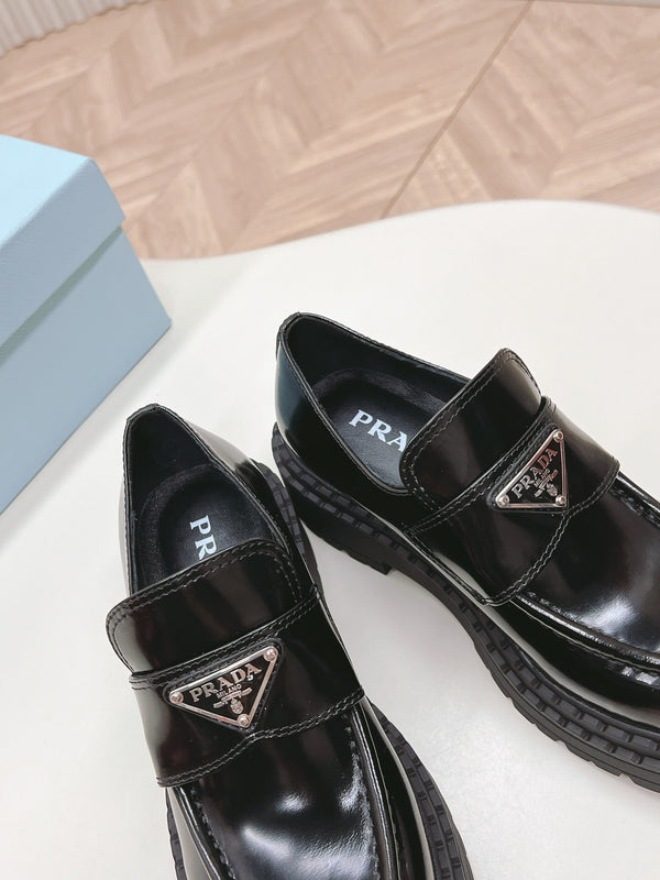 MOCASSINI PRA BRUSHED MONOLITH IN PELLE DI VITELLO NERO LUCIDO