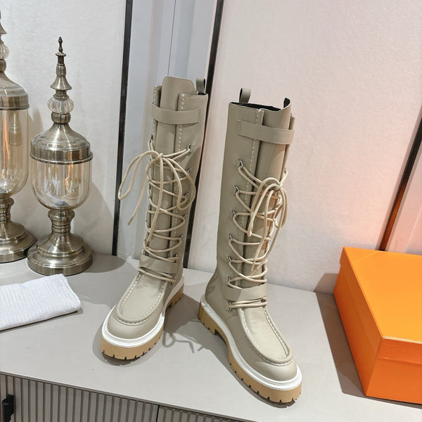 Stivali stringati HM da 25 mm con fibbia per cintura in pelle color cachi chiaro 466588