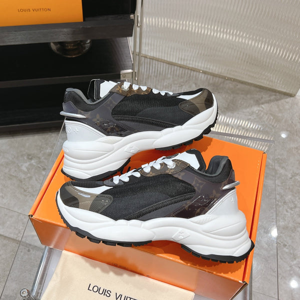 Sneaker LV Run 55 da 50 mm in tessuto a rete di poliestere nero