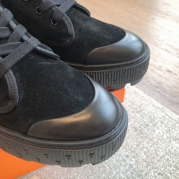 HM ITINERAIRE ANKLE BOOT BLACK SUEDE