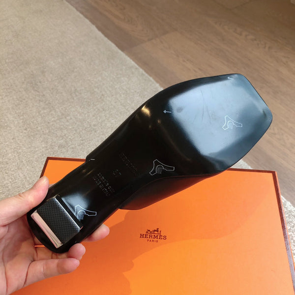 SANDALO ICONIC 60 IN PELLE DI VITELLO NERA