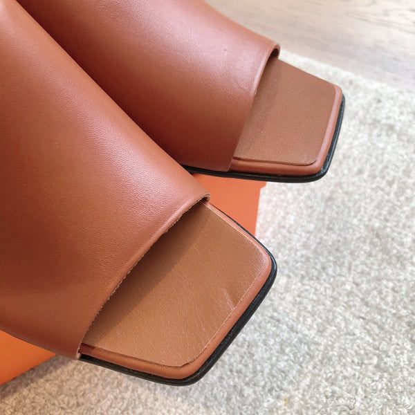 SANDALO ICONIC 60 IN PELLE DI VITELLO CARAMELLO