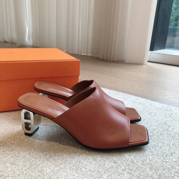 SANDALO ICONIC 60 IN PELLE DI VITELLO CARAMELLO