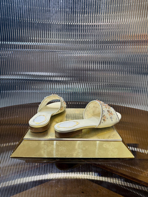 RC 25C Butterfly Flower Sandals Slippers Light Gold Sheepskin Rhinestone 275766