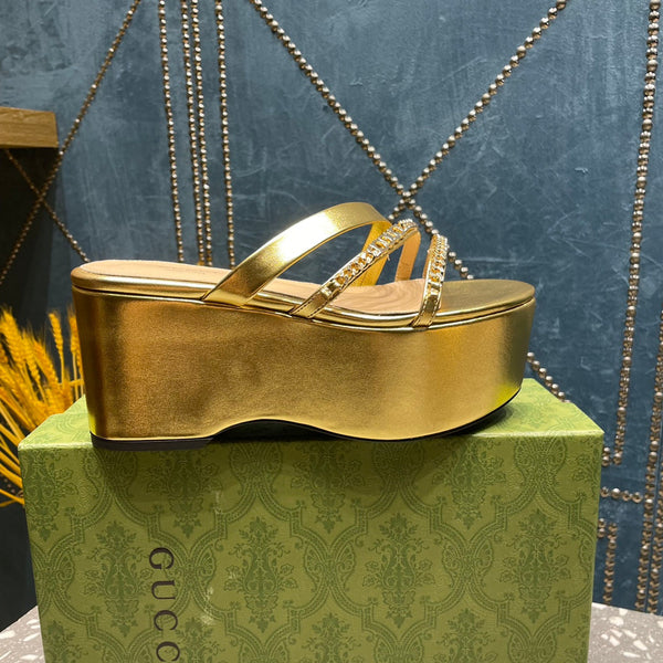 ZEPPA ALTA IN PELLE DI VITELLO ORO CON FERRAMENTA ORO