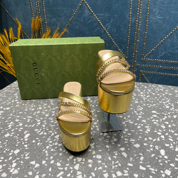 ZEPPA ALTA IN PELLE DI VITELLO ORO CON FERRAMENTA ORO