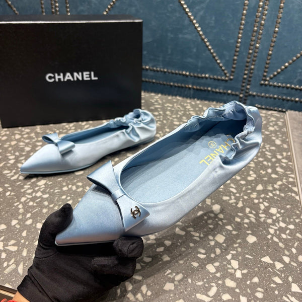 CC 25s Métiers d'art Ballerine 10mm Blu Raso di Seta 423794